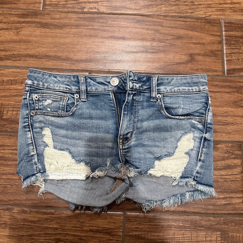 Women’s American eagle shorts size 6